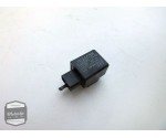 Kawasaki ZZR1100 knipperlicht relais / knipper licht relay / knipperrelais / knipperlichtrelais